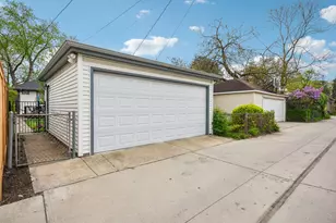 821 N Grove Ave, Oak Park, IL 60302 - Photo 33