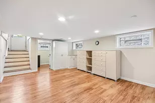 821 N Grove Ave, Oak Park, IL 60302 - Photo 21