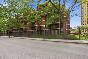 3021 S Michigan Ave, Chicago, IL 60616 - Photo 1