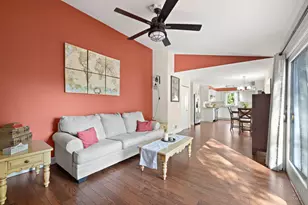 41 Manchester Ct, Fox River Grove, IL 60021 - Photo 19