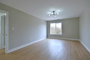 945 E Kenilworth Ave, Palatine, IL 60074 - Photo 23