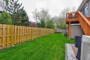 4721 Huntington Blvd, Hoffman Estates, IL 60192 - Photo 33