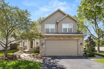 727 Lisa Road, West Dundee, IL 60118 - Photo 1