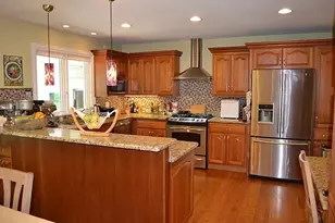 1835 Silverwillow Dr, Glenview, IL 60025 - Photo 7