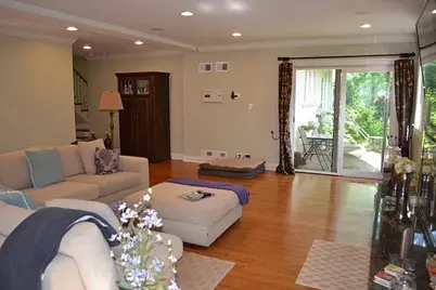 1835 Silverwillow Drive, Glenview, IL 60025 - Photo 11