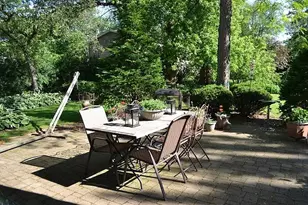 1835 Silverwillow Dr, Glenview, IL 60025 - Photo 19