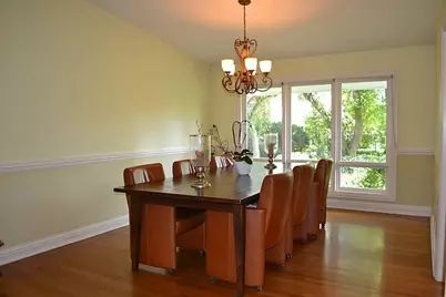 1835 Silverwillow Drive, Glenview, IL 60025 - Photo 3