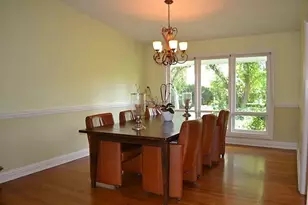 1835 Silverwillow Dr, Glenview, IL 60025 - Photo 3