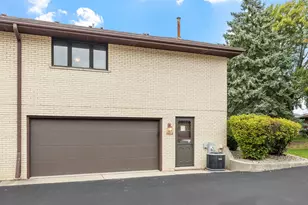 15602 Violet Ct, Orland Park, IL 60462 - Photo 19