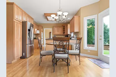 852 Sunrise Drive, South Elgin, IL 60177 - Photo 13