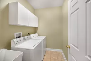 852 Sunrise Dr, South Elgin, IL 60177 - Photo 21