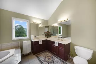 852 Sunrise Dr, South Elgin, IL 60177 - Photo 25
