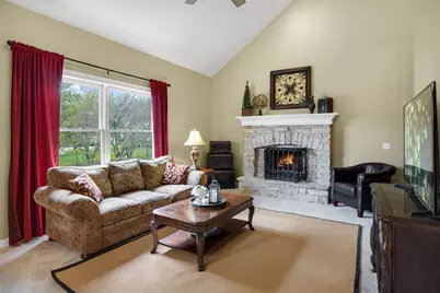 852 Sunrise Drive, South Elgin, IL 60177 - Photo 15