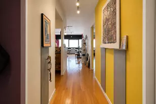 175 E Delaware Pl, Chicago, IL 60611 - Photo 3