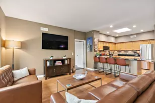 104 N Plum Grove Rd, Palatine, IL 60067 - Photo 11