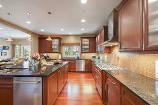 4315 Suffield Ct, Skokie, IL 60076 - Photo 11