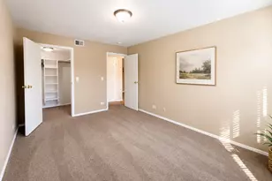 1724 Fayette Walk, Hoffman Estates, IL 60169 - Photo 7