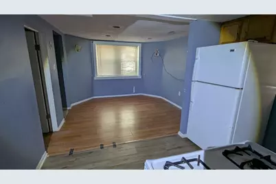 8112 S Exchange Avenue, Chicago, IL 60617 - Photo 5
