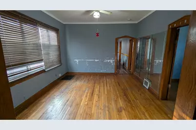8112 S Exchange Avenue, Chicago, IL 60617 - Photo 17