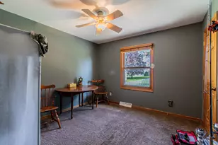 209 Brown St, Earlville, IL 60518 - Photo 15