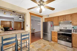 10985 S 84th Ave, Palos Hills, IL 60465 - Photo 11