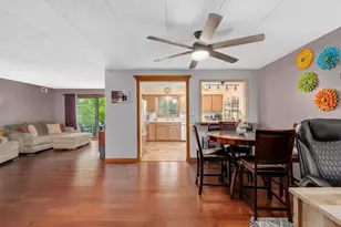 10985 S 84th Ave, Palos Hills, IL 60465 - Photo 3