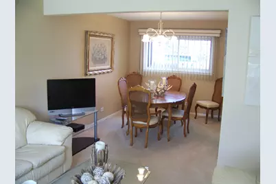 1328 Dove Court, Mount Prospect, IL 60056 - Photo 7