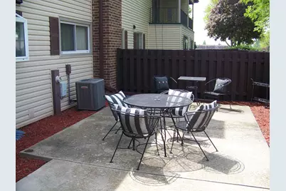 1328 Dove Court, Mount Prospect, IL 60056 - Photo 13