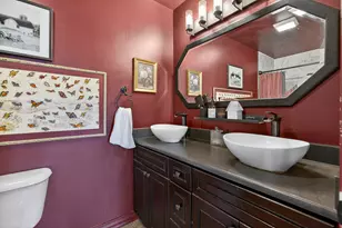 1327 Laurel Oaks Dr, Streamwood, IL 60107 - Photo 15