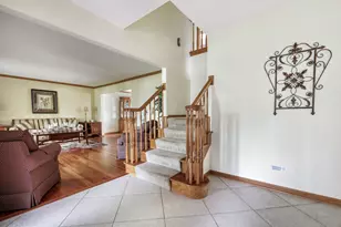 8903 Vail Ln, Woodridge, IL 60517 - Photo 11