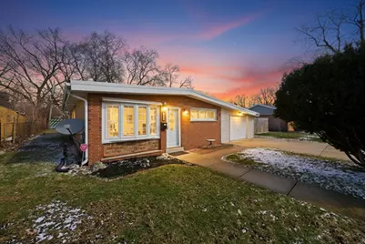 7932 W 98th Place, Hickory Hills, IL 60457 - Photo 1