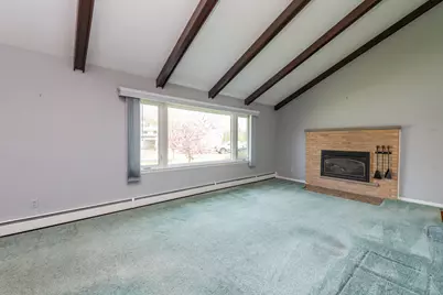 812 Geddes Court, Winthrop Harbor, IL 60096 - Photo 3