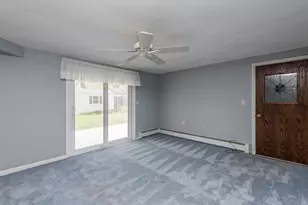 812 Geddes Ct, Winthrop Harbor, IL 60096 - Photo 11