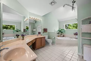 5250 Morningview Dr, Hoffman Estates, IL 60192 - Photo 29