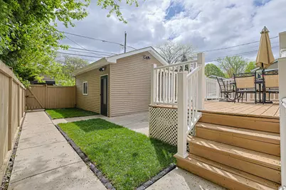 8711 Hamlin Avenue, Skokie, IL 60076 - Photo 27
