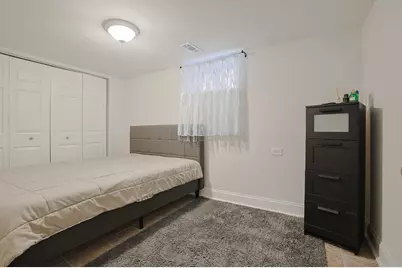 8711 Hamlin Avenue, Skokie, IL 60076 - Photo 21