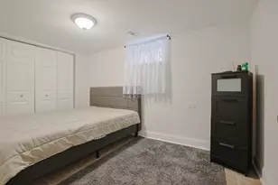 8711 Hamlin Ave, Skokie, IL 60076 - Photo 21