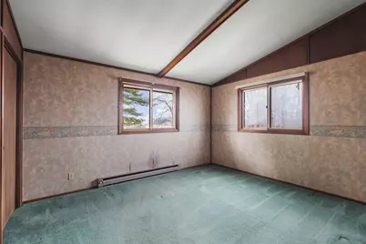 6867 N Eggert Road, Rock City, IL 61070 - Photo 7