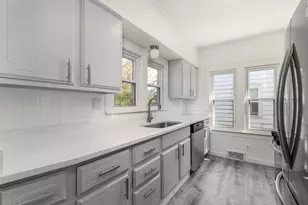 1770 Campbell Ave, Lasalle, IL 61301 - Photo 5