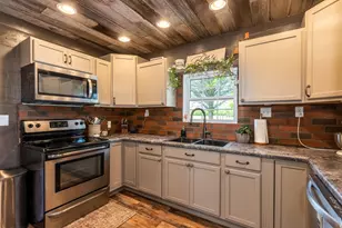 13988 Tower Rd, Richview, IL 62877 - Photo 13