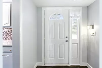 3N550 Crown Road #1, Elmhurst, IL 60126 - Photo 3