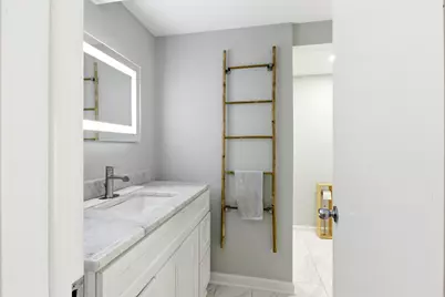 3N550 Crown Road #1, Elmhurst, IL 60126 - Photo 13