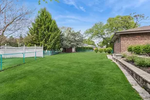 913 Andermann Ln, Darien, IL 60561 - Photo 21