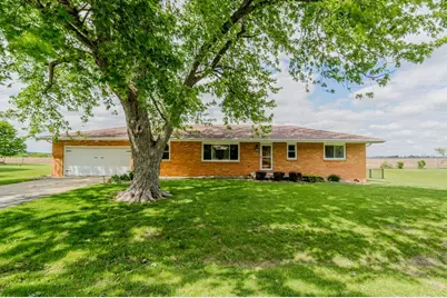 200 W Winslow Street, Danvers, IL 61732 - Photo 1