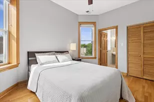 4216 N Winchester Ave, Chicago, IL 60613 - Photo 9