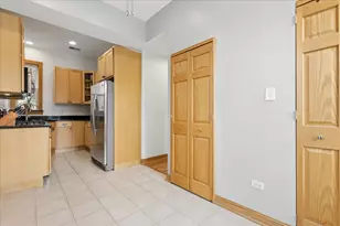 4216 N Winchester Ave, Chicago, IL 60613 - Photo 17