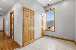 4216 N Winchester Ave, Chicago, IL 60613 - Photo 19