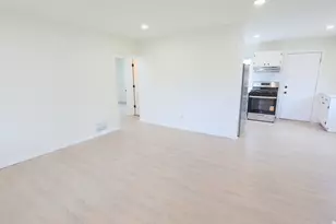 1733 Ballentine St, Waukegan, IL 60087 - Photo 15