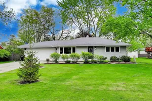 9 Johnathan Rd, Lake Zurich, IL 60047 - Photo 31