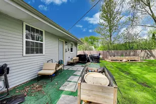 9 Johnathan Rd, Lake Zurich, IL 60047 - Photo 27